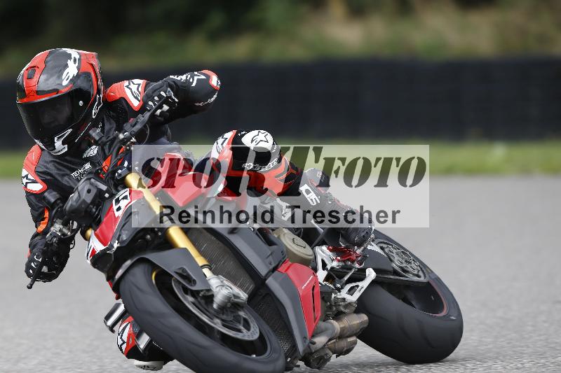 /37 28.07.2025 Dunlop Ride und Test Day ADR/Einsteiger gruen/25